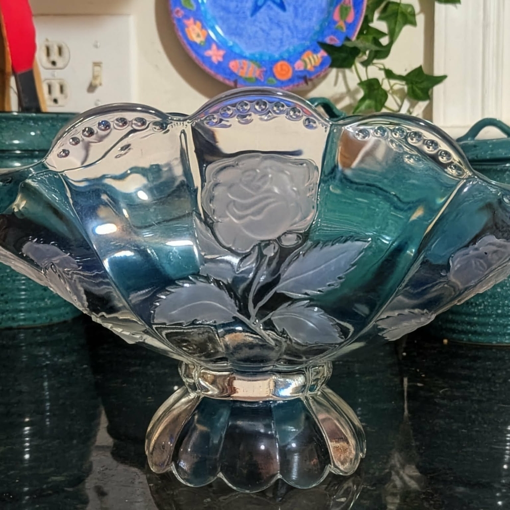 Vtg Imperlux Hand Cut Crystal Footed Centerpiece bowl with Frosted Roses